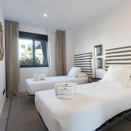 Hills Apartahotel 2*