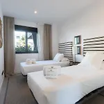 Hills Apart-hotel 4*